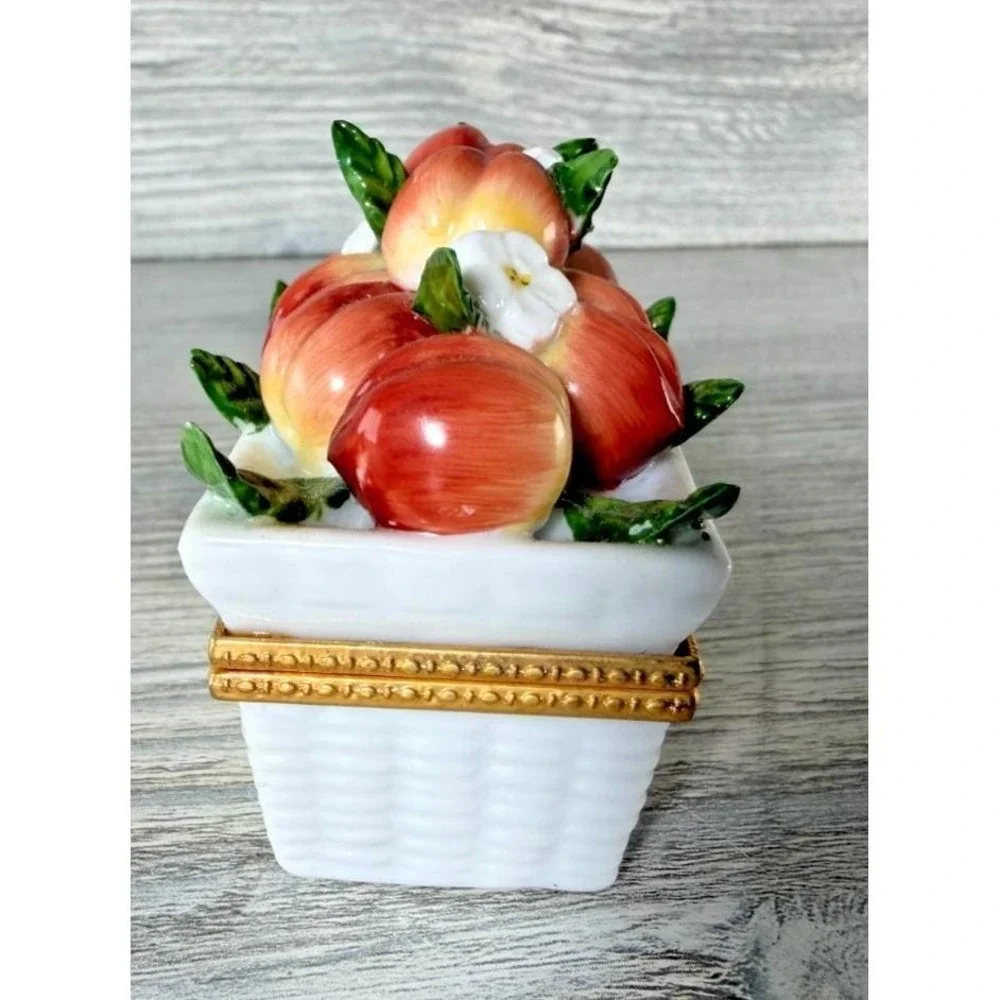 Vtg Portmeirion Ceramic 3D Peaches Fruit Hinged Trinket Box Peach Blossom Rare